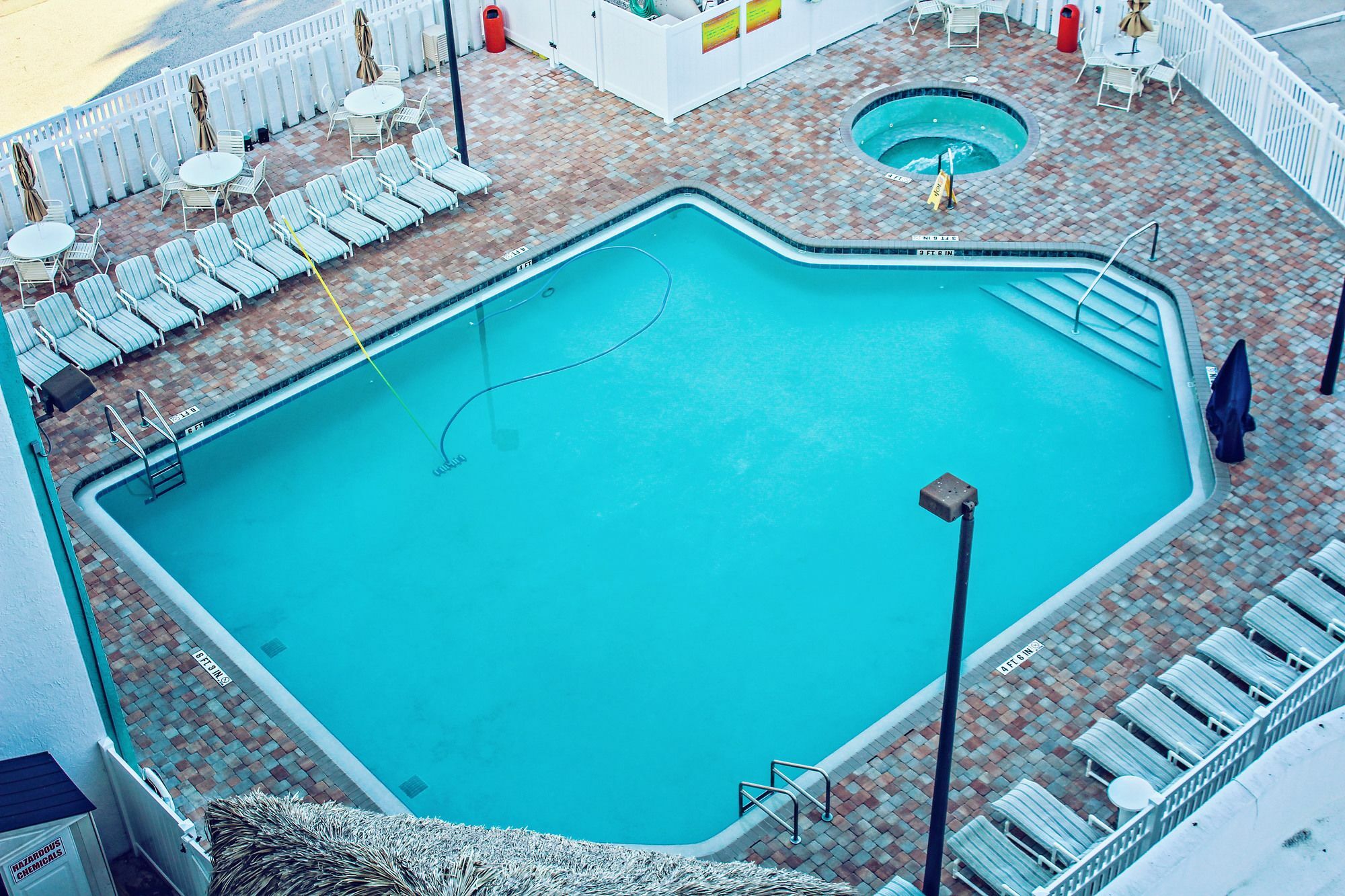 Discovery Beach Resort Какао-Бич Экстерьер фото
